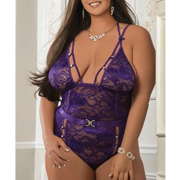 1 Pc Laced Teddy With Open Crotch Snap - Queen - Roxy Plum - Picture 3 of 5